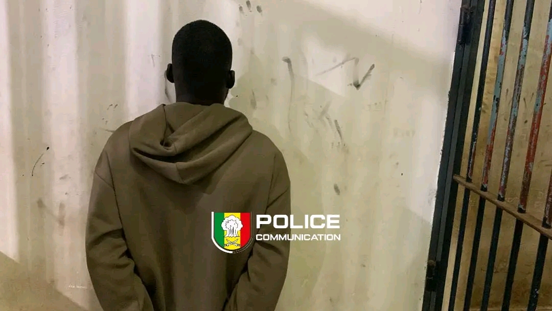 Un neveu a été arrêté à Dakar pour avoir volé plus de 4 millions F CFA à son oncle aux Parcelles Assainies. Les détails de l’enquête révélés par la police.