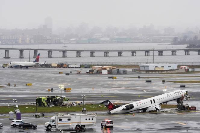 Drame à New York : collision mortelle entre un avion et un véhicule de pompiers à LaGuardia